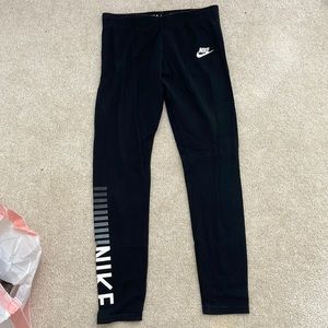 Nike leggings